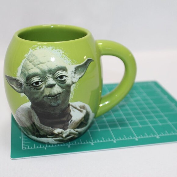 Green Yoda Starwars "May the Force be with You" 20oz Mug - Picture 13 of 13
